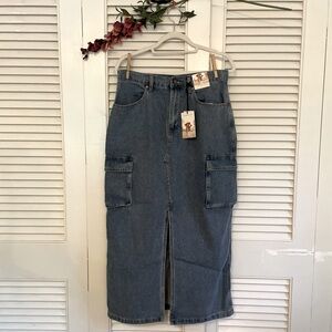 NWT Sincerely Jules High Waisted Midi Jean Cargo Skirt Size 11 / 29